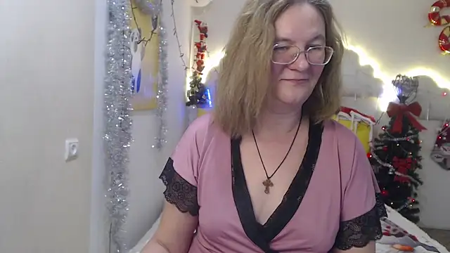 HolyMilfa online show from 13, 12, 2024