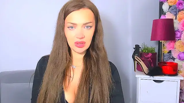 Snapshot of OliviaFantasy chatting on 3, 11, 2025 OliviaFantasy online show from 3, 11, 2025