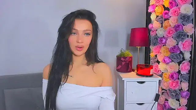 Snapshot of OliviaFantasy chatting on 11, 11, 2025 OliviaFantasy online show from 11, 11, 2025