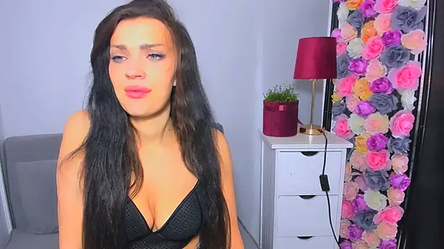 Snapshot of OliviaFantasy chatting on 13, 11, 2025 OliviaFantasy online show from 13, 11, 2025