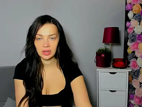 Snapshot of OliviaFantasy chatting on 20, 11, 2025 OliviaFantasy online show from 20, 11, 2025