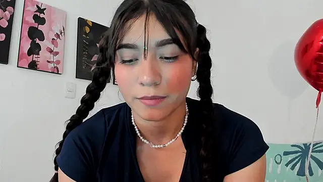 Snapshot of Maia_W10 chatting on 26, 2, 2025 Maia W10 online show from 26, 2, 2025