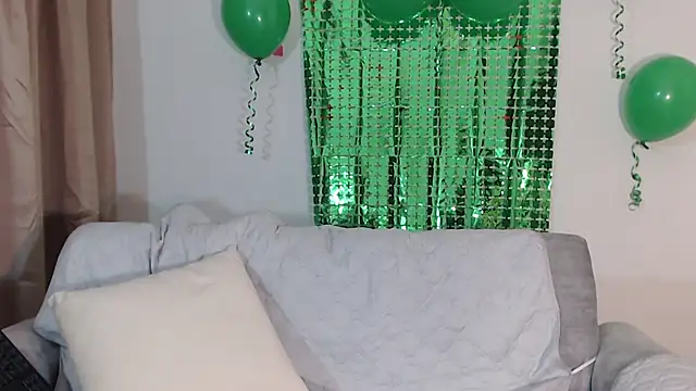 Snapshot of Maia_W10 chatting on 17, 3, 2025 Maia W10 online show from 17, 3, 2025