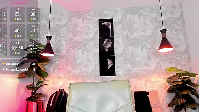 Regan   online show from 13, 11, 2025