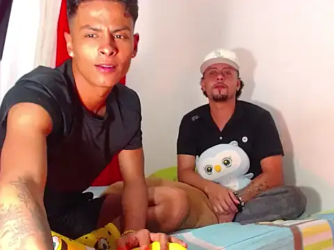 Snapshot of enjoy_vibes chatting on 6, 10, 2025 enjoy vibes online show from 6, 10, 2025