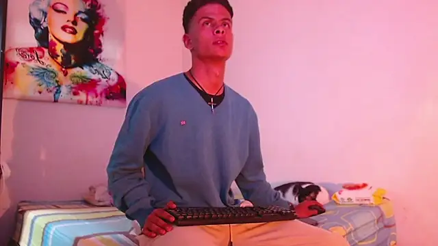 Snapshot of enjoy_vibes chatting on 23, 11, 2025 enjoy vibes online show from 23, 11, 2025