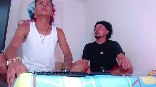 Snapshot of enjoy_vibes chatting on 25, 11, 2025 enjoy vibes online show from 25, 11, 2025