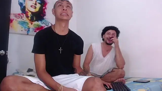 Snapshot of enjoy_vibes chatting on 27, 11, 2025 enjoy vibes online show from 27, 11, 2025