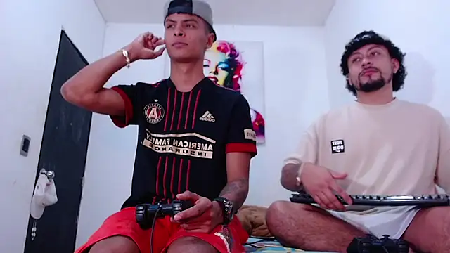 Snapshot of enjoy_vibes chatting on 2, 12, 2025 enjoy vibes online show from 2, 12, 2025