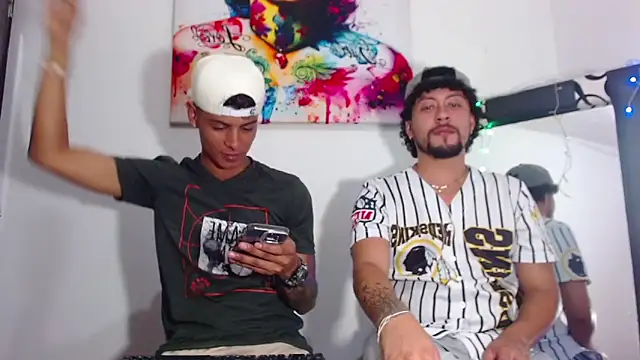 Snapshot of enjoy_vibes chatting on 15, 12, 2025 enjoy vibes online show from 15, 12, 2025