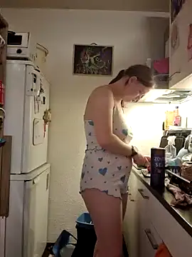 Snapshot of rose_bunny chatting on 17, 1, 2025 rose bunny online show from 17, 1, 2025