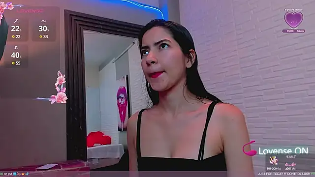 sweetieandjuicyy online show from 21, 2, 2025