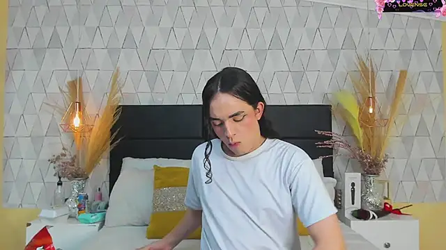 JustinePerry online show from 9, 3, 2026