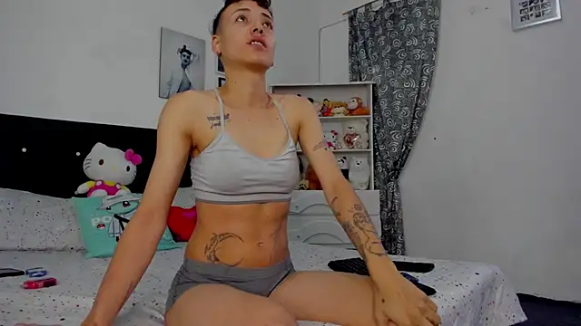 Snapshot of megan_100 chatting on 13, 11, 2025 megan 100 online show from 13, 11, 2025