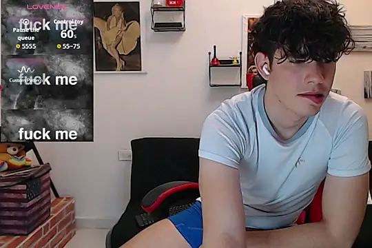 Snapshot of Angelo-cianuro- chatting on 13, 11, 2025 Angelo-cianuro- online show from 13, 11, 2025