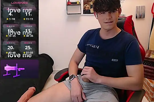 Snapshot of Angelo-cianuro- chatting on 14, 11, 2025 Angelo-cianuro- online show from 14, 11, 2025