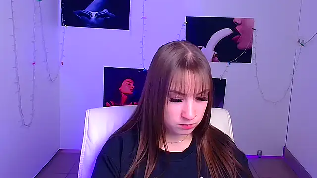 Snapshot of Evelina_GG chatting on 10, 12, 2024 Evelina GG online show from 10, 12, 2024