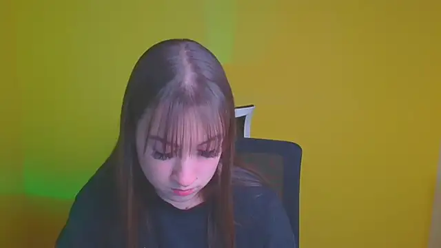 Snapshot of Evelina_GG chatting on 16, 12, 2024 Evelina GG online show from 16, 12, 2024