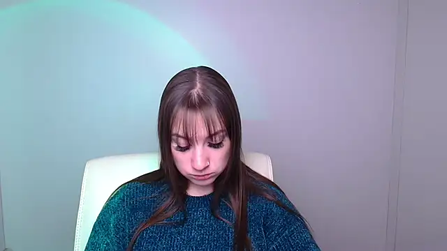 Snapshot of Evelina_GG chatting on 18, 12, 2024 Evelina GG online show from 18, 12, 2024