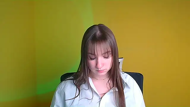 Snapshot of Evelina_GG chatting on 4, 2, 2025 Evelina GG online show from 4, 2, 2025