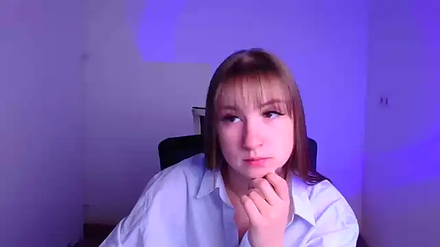 Snapshot of Evelina_GG chatting on 10, 2, 2025 Evelina GG online show from 10, 2, 2025
