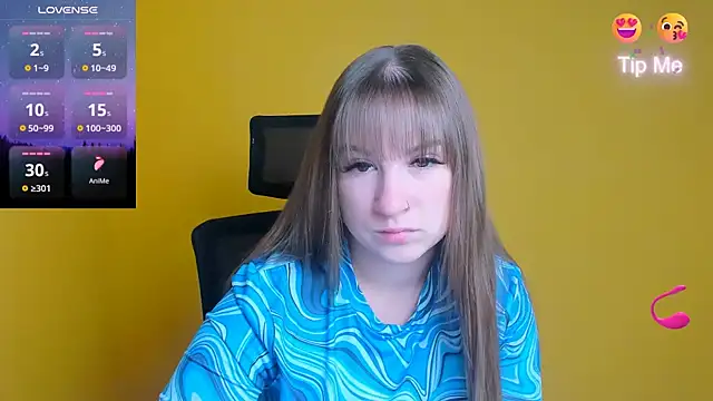 Snapshot of Evelina_GG chatting on 1, 10, 2025 Evelina GG online show from 1, 10, 2025