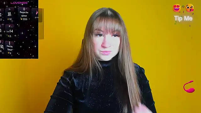 Snapshot of Evelina_GG chatting on 9, 10, 2025 Evelina GG online show from 9, 10, 2025