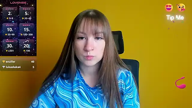 Snapshot of Evelina_GG chatting on 11, 10, 2025 Evelina GG online show from 11, 10, 2025