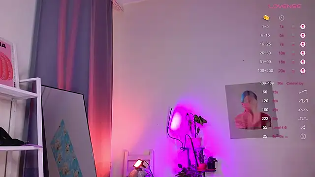 MyLou  online show from 19, 12, 2025