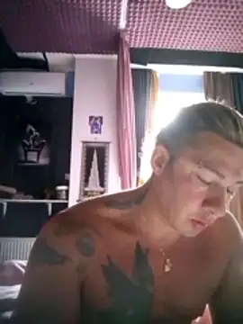 Lovely milk online show from 27, 10, 2025