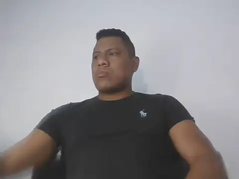 latinblack01 online show from 6, 10, 2025