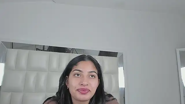 Snapshot of Alhana_pulido chatting on 2, 10, 2025 Alhana pulido online show from 2, 10, 2025
