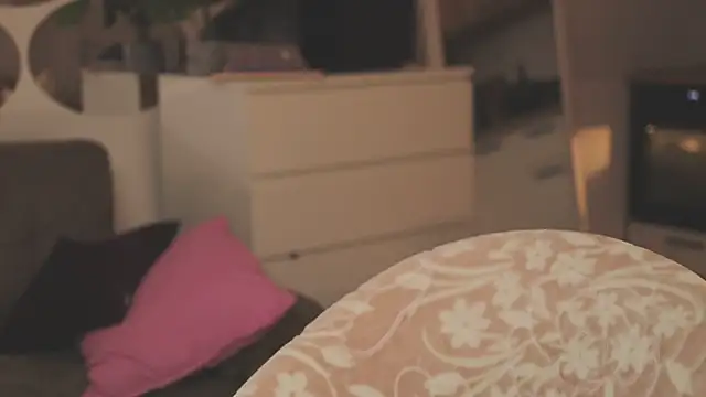 LikaBerry1 online show from 9, 11, 2025