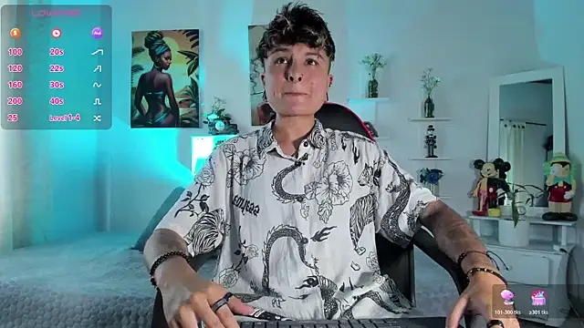 Snapshot of ZuryRamirez_ chatting on 25, 11, 2025 ZuryRamirez online show from 25, 11, 2025