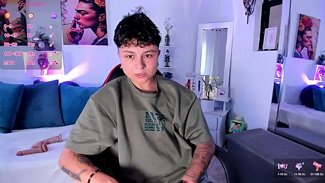 Snapshot of ZuryRamirez_ chatting on 21, 12, 2025 ZuryRamirez online show from 21, 12, 2025