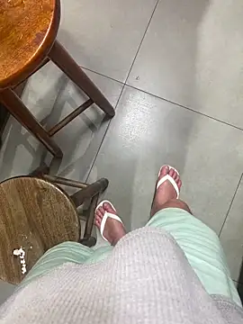 Snapshot of Hjsjsjsjjd chatting on 1, 2, 2026 Hjsjsjsjjd online show from 1, 2, 2026