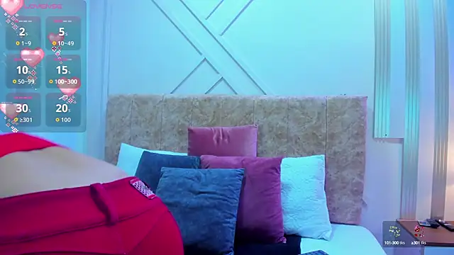 ashley  foxx  online show from 2, 10, 2025