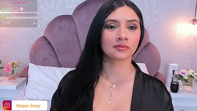 Snapshot of Harper-Avary chatting on 4, 3, 2025 Harper-Avary online show from 4, 3, 2025