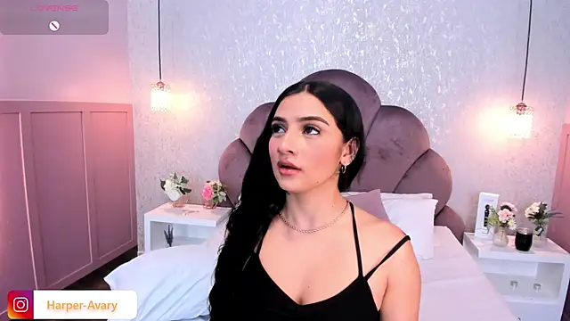 Snapshot of Harper-Avary chatting on 14, 3, 2025 Harper-Avary online show from 14, 3, 2025