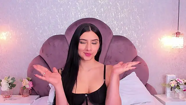 Snapshot of Harper-Avary chatting on 21, 3, 2025 Harper-Avary online show from 21, 3, 2025