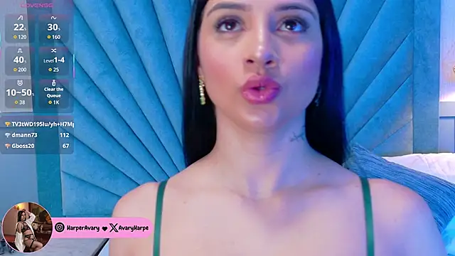 Snapshot of Harper-Avary chatting on 8, 9, 2025 Harper-Avary online show from 8, 9, 2025