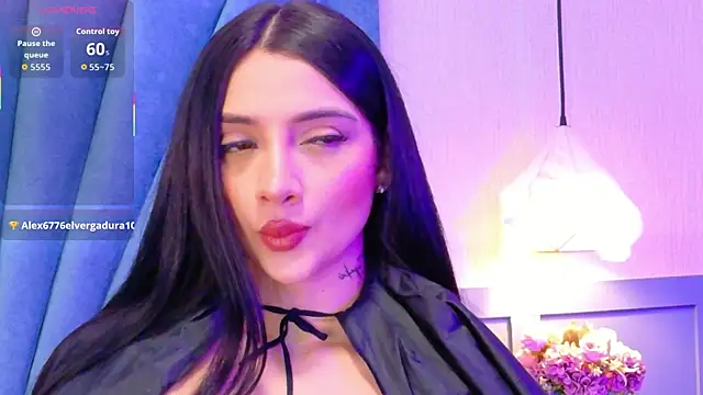 Snapshot of Harper-Avary chatting on 1, 11, 2025 Harper-Avary online show from 1, 11, 2025