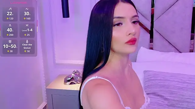 Snapshot of Harper-Avary chatting on 12, 11, 2025 Harper-Avary online show from 12, 11, 2025