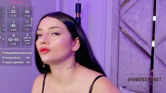 Snapshot of Harper-Avary chatting on 15, 11, 2025 Harper-Avary online show from 15, 11, 2025