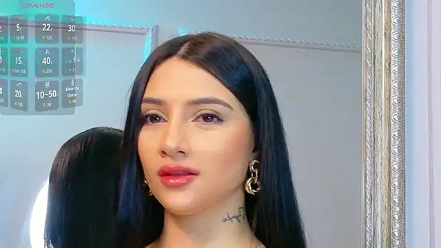 Snapshot of Harper-Avary chatting on 1, 12, 2025 Harper-Avary online show from 1, 12, 2025