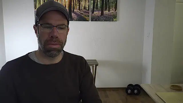 Snapshot of Harry_Boldt chatting on 22, 10, 2025 Harry Boldt online show from 22, 10, 2025