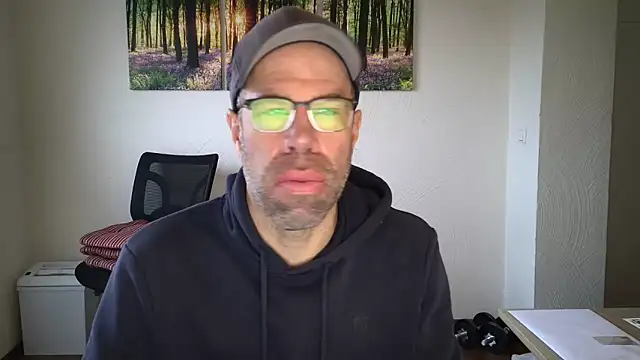 Snapshot of Harry_Boldt chatting on 12, 11, 2025 Harry Boldt online show from 12, 11, 2025