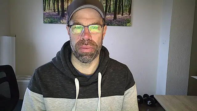 Snapshot of Harry_Boldt chatting on 18, 11, 2025 Harry Boldt online show from 18, 11, 2025