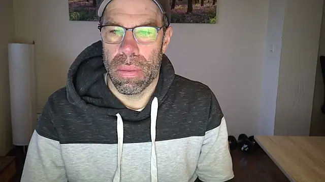 Snapshot of Harry_Boldt chatting on 28, 11, 2025 Harry Boldt online show from 28, 11, 2025