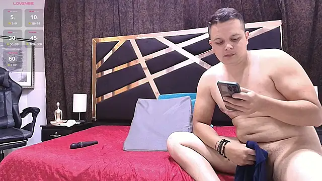 Snapshot of tiffanyandClark chatting on 10, 2, 2026 tiffanyandClark online show from 10, 2, 2026